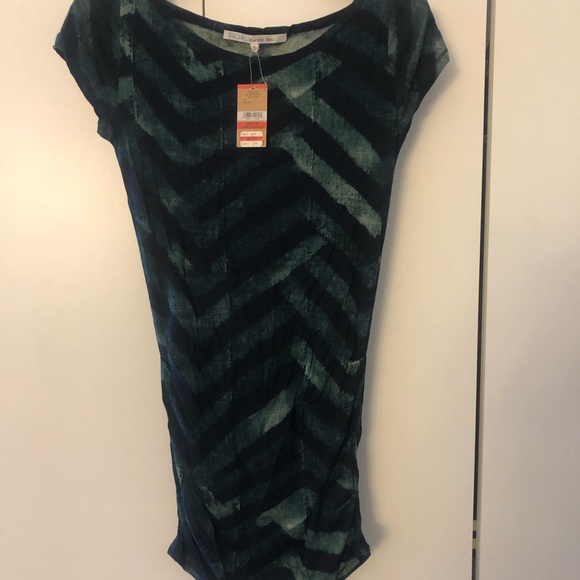 NWT XS Rachel Roy Chevron Ruched Tshirt Dress - Picture 2 of 4